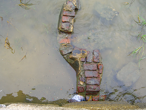 Downtown seawall drain photo