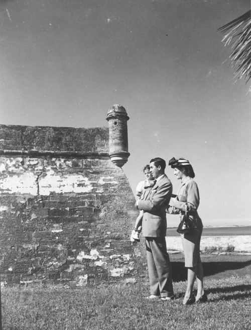 Picture of John A. Lombard Family at Castillo de San Marcos