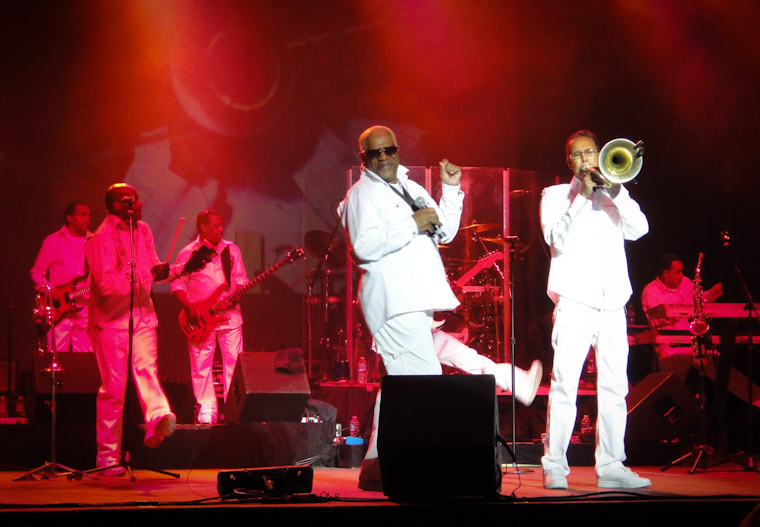 Pictures of Kool & the Gang at Lincolnville Festival in St. Augustine Florida