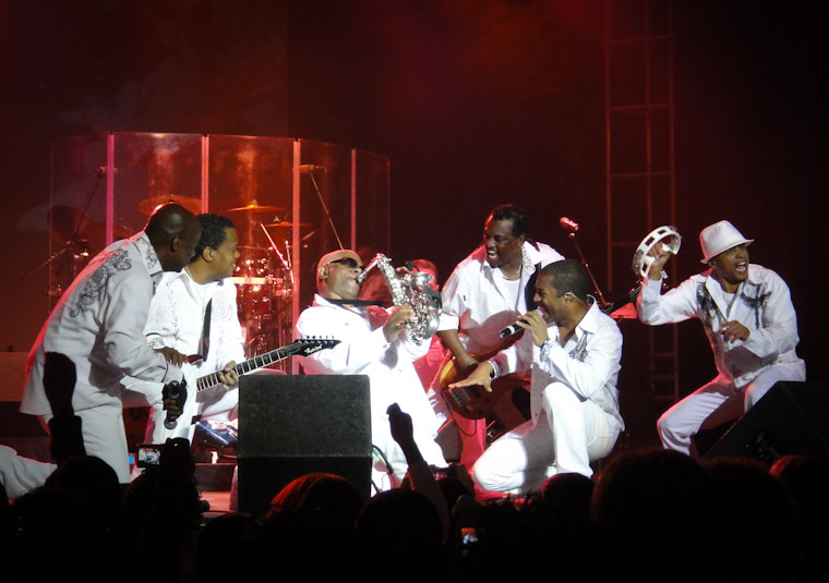 Pictures of Kool & the Gang at Lincolnville Festival in St. Augustine Florida