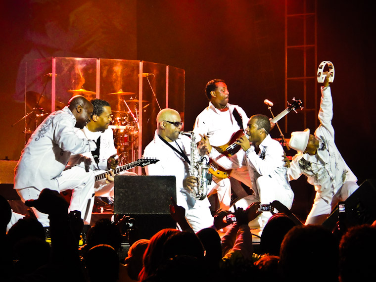 Pictures of Kool & the Gang at Lincolnville Festival in St. Augustine Florida