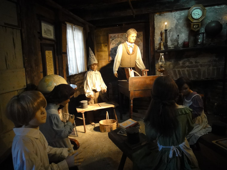 Photo of oldest schoolhouse class in St Augustine Florida