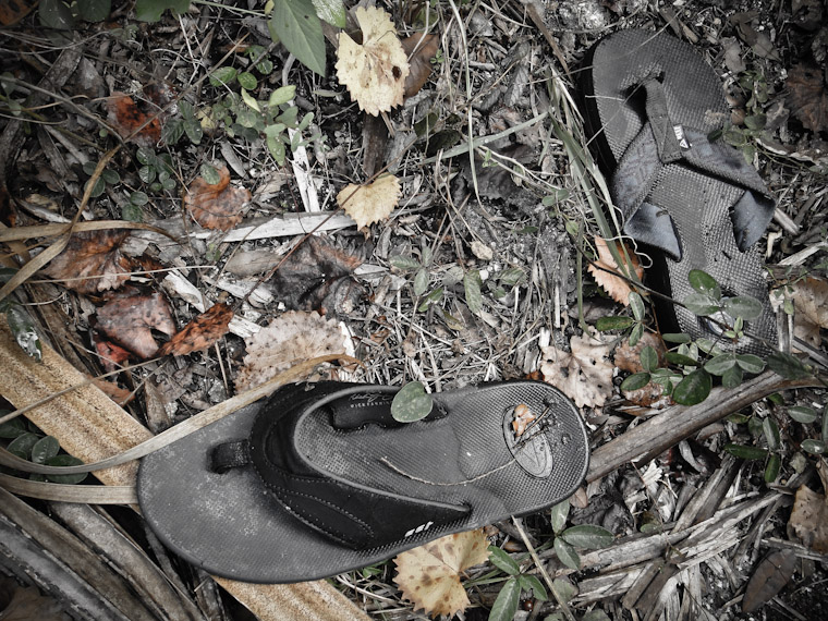 Picture of washed up flip flops in St Augustine Florida