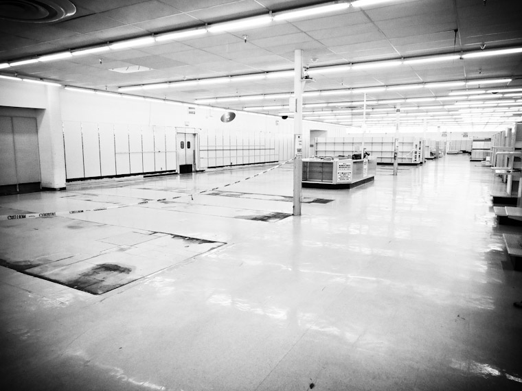 Picture of Kmart closing in Saint Augustine Florida