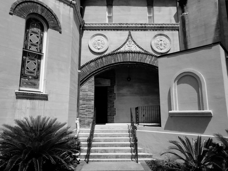 Arches and steps in saint Augustine Florida