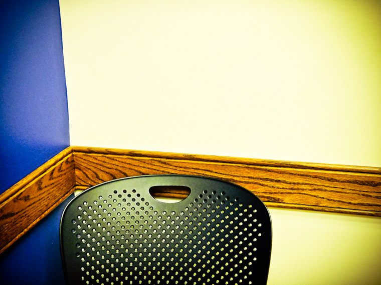 Picture of empty chair in solantic waiting room