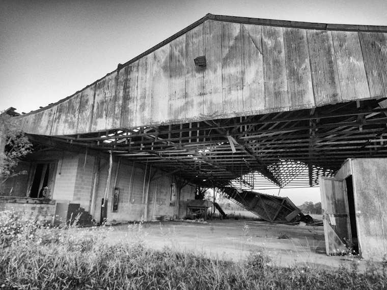 Old collapsing barn near hastings