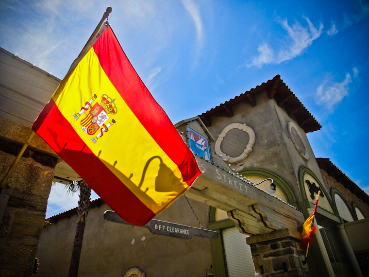 Aviles street entrance spanish flag