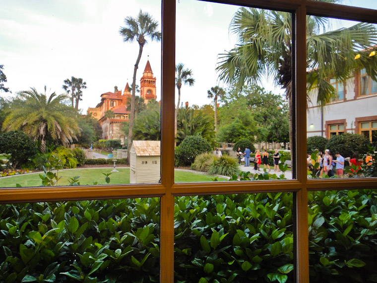 Picture of Flagler College's Crisp Ellert Art Gallery front yard