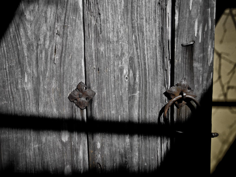 St George Street Iron Gate Handle