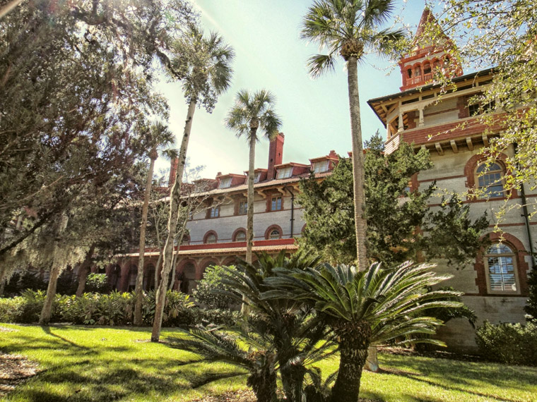 Hotel Ponce de Leon Flagler College Plants and Palms