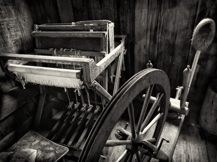 Florida Agricultural museum cracker loom spinning wheel