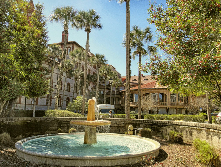 Flagler college fountain