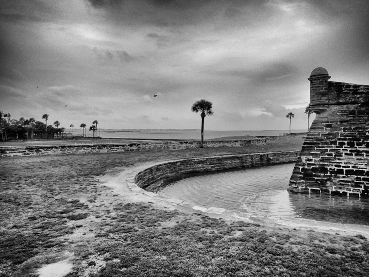 Castillo de San Marcos fort moat flooding storn