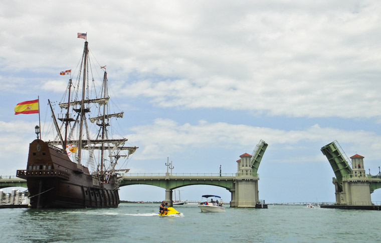 Spanish el galleon bridge of lions jetski 