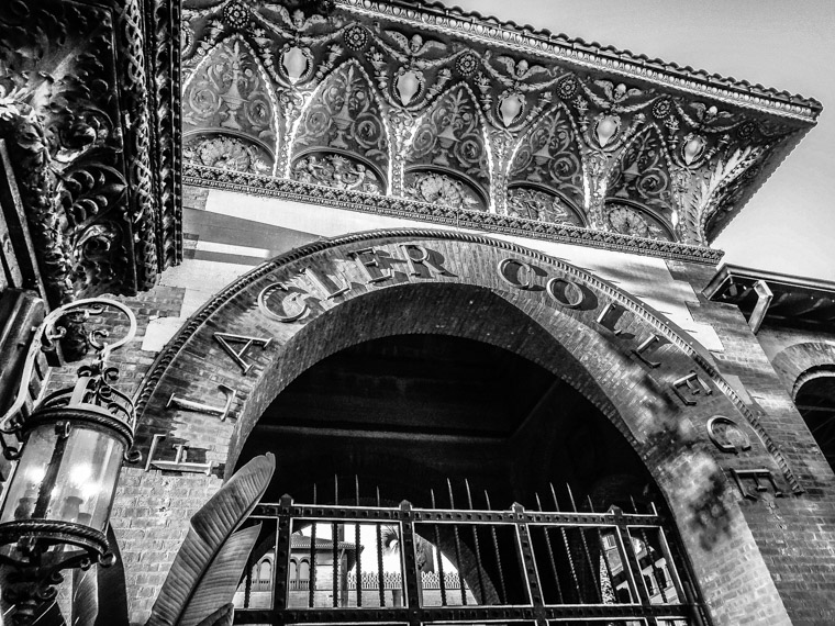 Flagler college entrance arch light