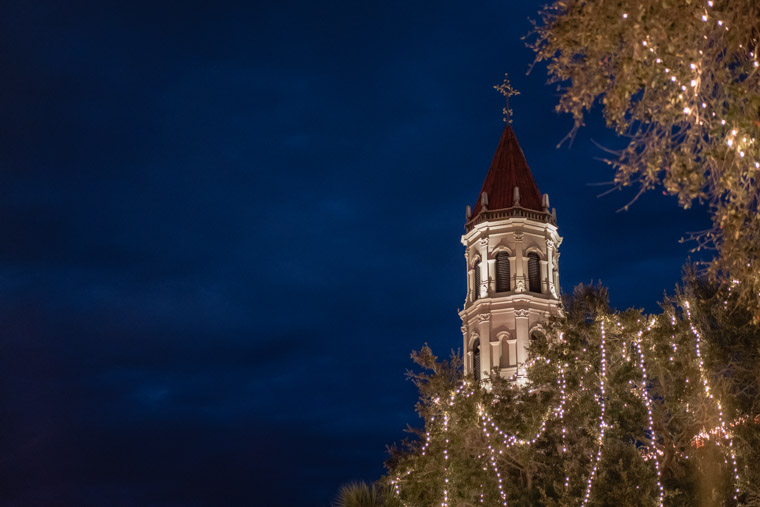 http://www.scathedral basilica church steeple night of lights