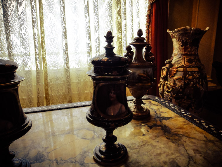 Flagler college Hotel ponce de leon cups and vase