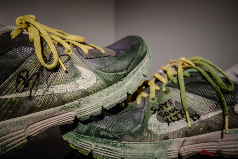 Perry Knotts Signed Super Bowl Shoes