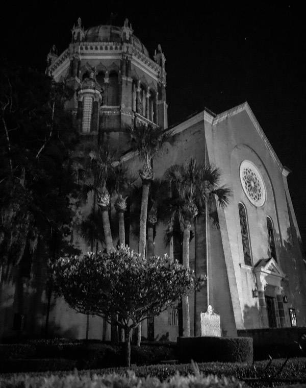 Memorial Presbyterian Church at Night