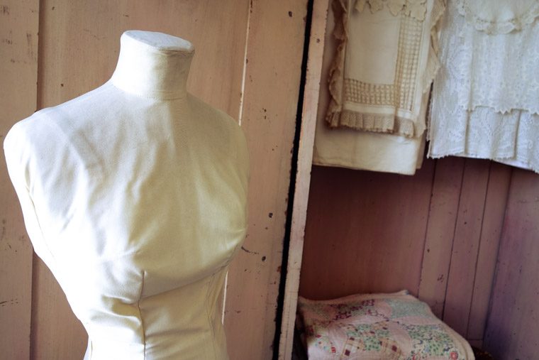 Ximenez-Fatio House dress closet